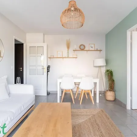 Appartement Longchamp - T2 Cosy, Calme Et Recent *
